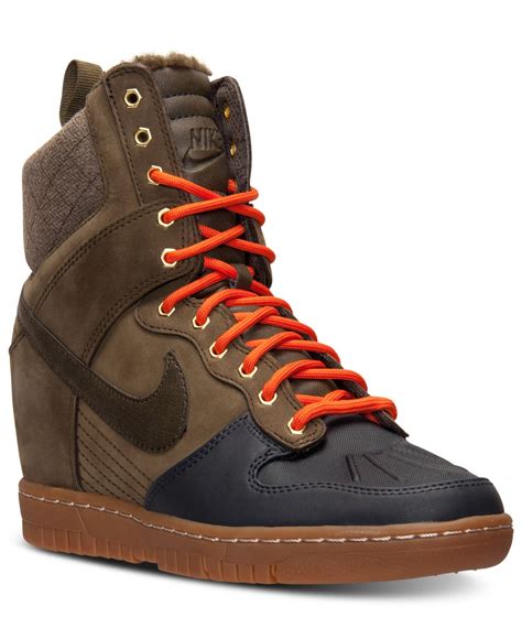 nike dunk sky high günstig|Nike sky hi sneaker boots.